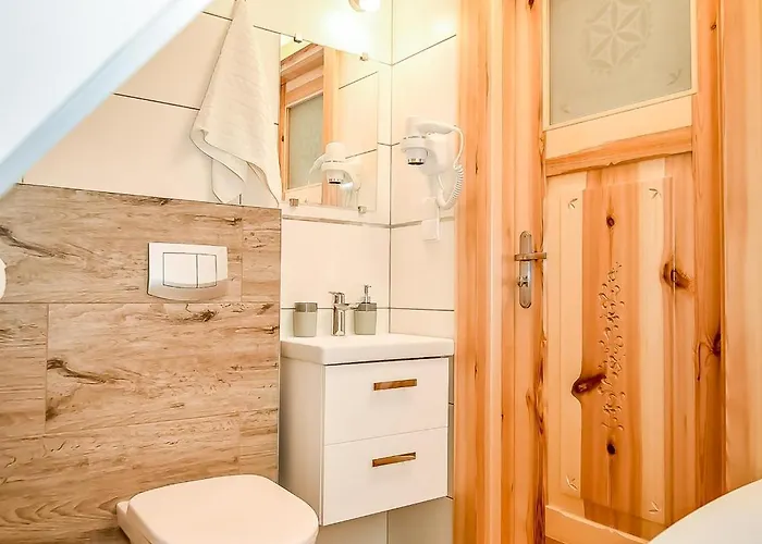 Za Gorami Za Lasami Закопане