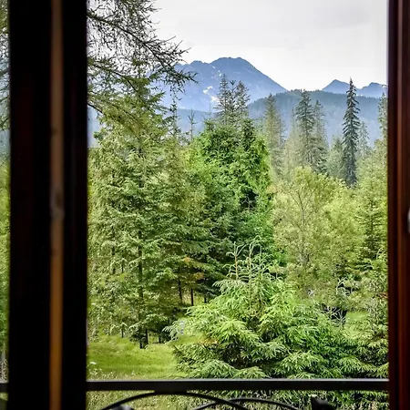 Za Gorami Za Lasami Bed & Breakfast *