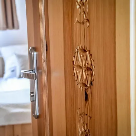 Za Gorami Za Lasami Bed & Breakfast