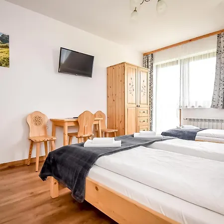 Za Gorami Za Lasami Bed & Breakfast *