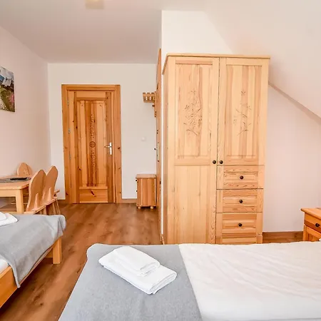 Panzió Za Gorami Za Lasami 3*