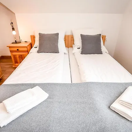 Bed and Breakfast Za Gorami Za Lasami