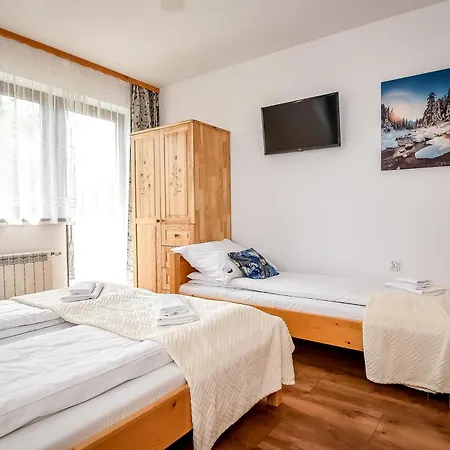 Za Gorami Za Lasami 3*