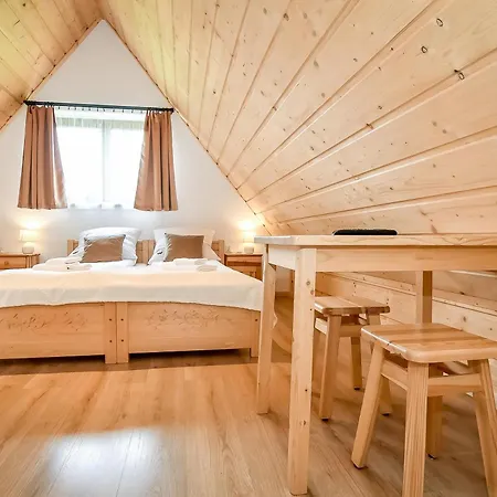 Za Gorami Za Lasami Bed & Breakfast