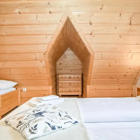 Za Gorami Za Lasami Bed & Breakfast