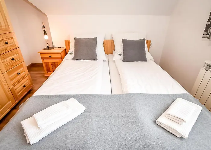 Bed & Breakfast Za Gorami Za Lasami